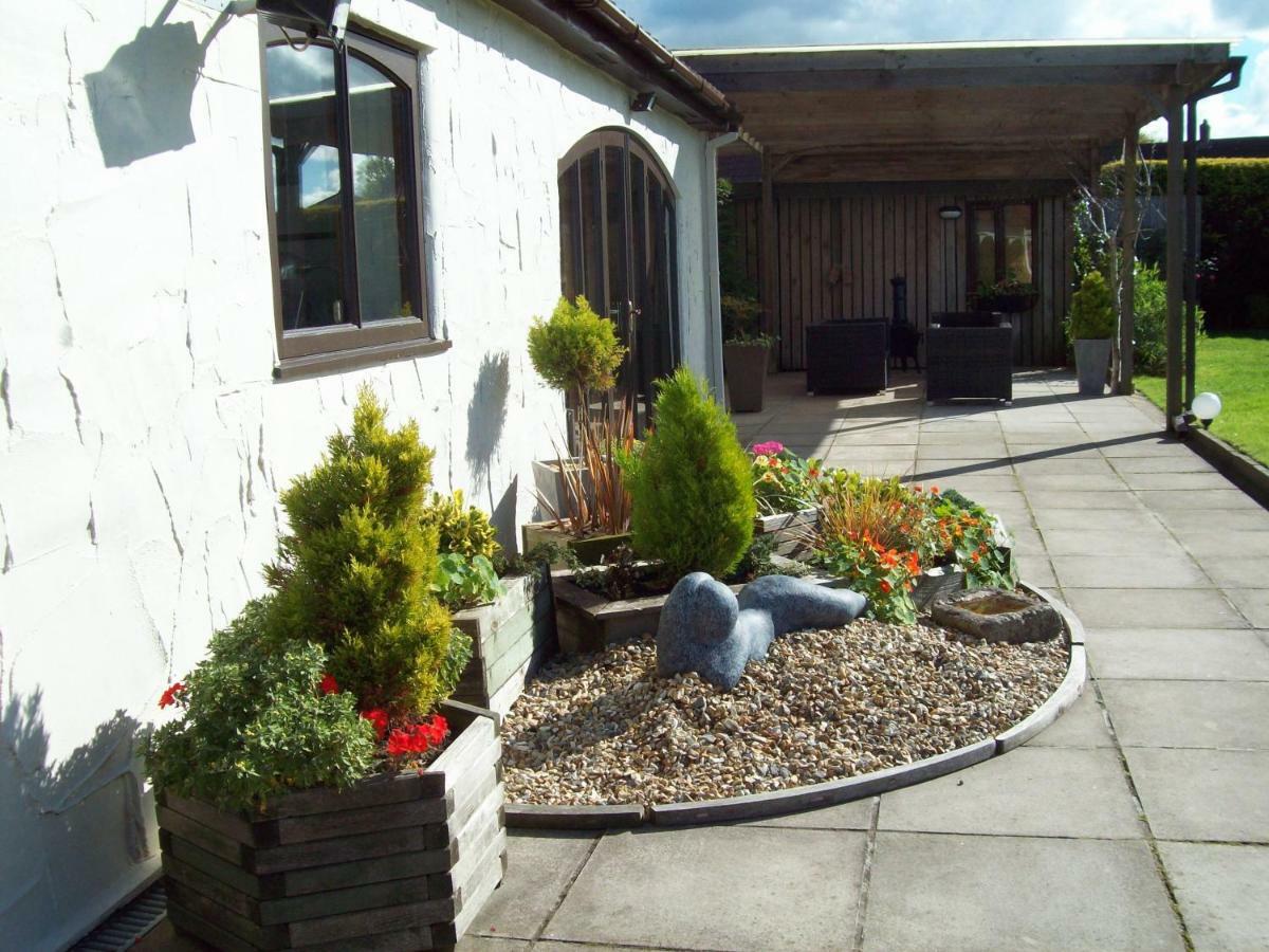 Worle Willow Barn Boutique B&B מראה חיצוני תמונה