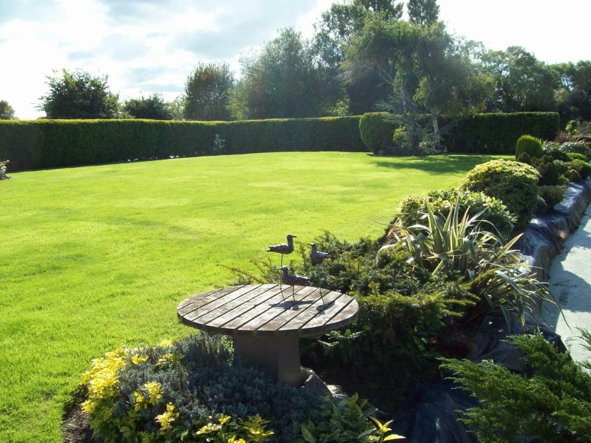 Worle Willow Barn Boutique B&B מראה חיצוני תמונה
